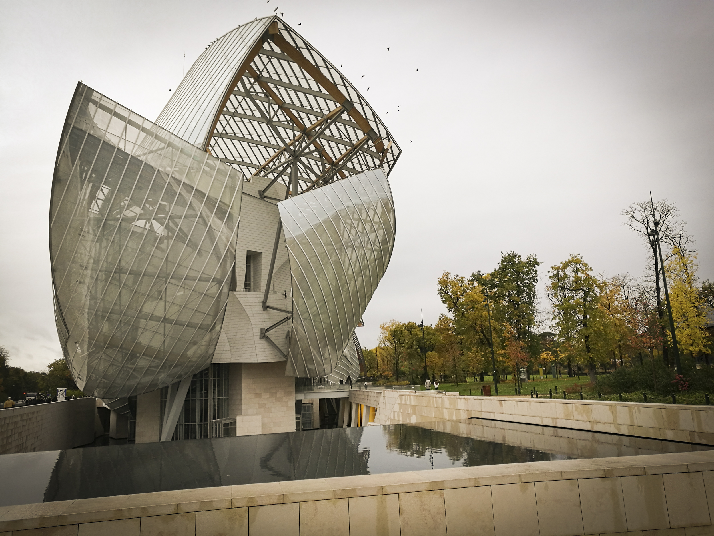 Fondation Louis Vuitton, Designed by Frank Gehry, Opens in Paris